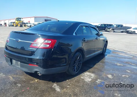 2016 Ford Taurus Limited z USA, uszkodzony, nr VIN 1FAHP2F82GG113902